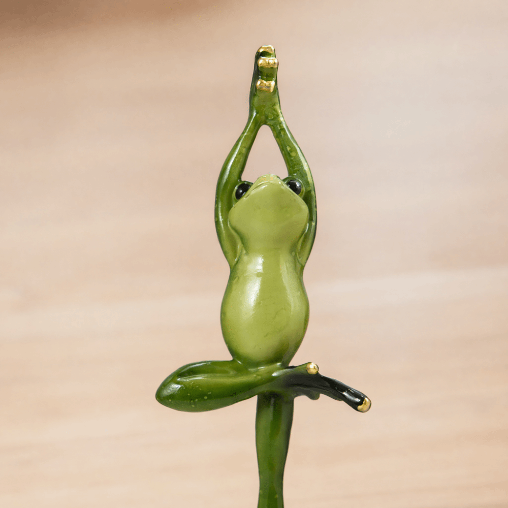 Figur Resin Amfibi Pose Yoga,  - Interior Design Concept ulasan dan harga